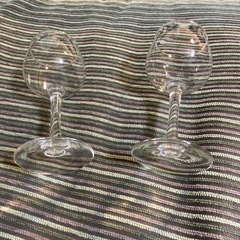 小さめワイングラス 透明 2個の画像