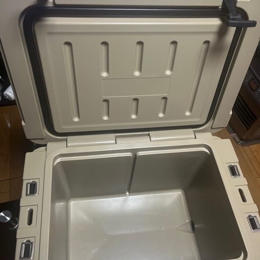 FIELDOOR ハードクーラーボックス