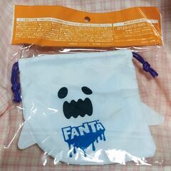 【新品未開封】ファンタのリバーシブル巾着袋 2枚セットの画像