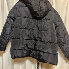 MONCLER
ダウンジャケットの画像