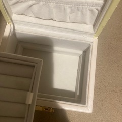 アクセサリーケースの画像