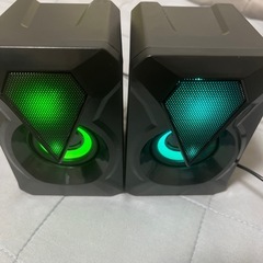 ゲーミングスピーカーの画像