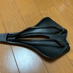 ショートサドルの画像