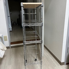 隙間ラックの画像