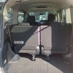 検付H26トヨタヴォクシーHV Vの画像