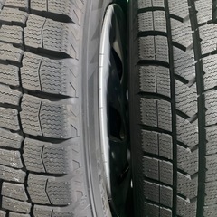 早い者勝ち　バリ山スタッドレス185/60R15 アクア　ヤリス　フィールダー　ヴィッツの画像