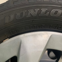 早い者勝ち　バリ山スタッドレス185/60R15 アクア　ヤリス　フィールダー　ヴィッツの画像