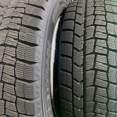 早い者勝ち　バリ山スタッドレス185/60R15 アクア　ヤリス　フィールダー　ヴィッツの画像