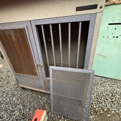 ｔｙワンワンハウス　スチール製　屋外　小型～中型犬用の画像