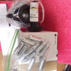 持ち運べるビールサーバー　GrowlerWerks uKeg Go　容量64オンスの画像