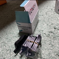 新品ブレーキパッド 1台分 トヨタ エスティマ の画像