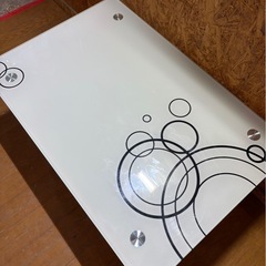 K1705 ニトリ NITORI ガラステーブル ローテーブル 猫足の画像