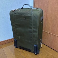 Paul Smith キャリーケースの画像