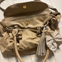 ショルダーバックの画像