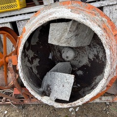 KYCベビーミキサー 100V KYC KNB-1 攪拌機 コンクリート練り機 中古の画像