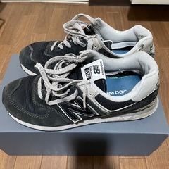 ニューバランス　574 ブラック　26.5cmの画像