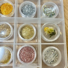 レジン材料 ラメ＆ドライフラワーの画像