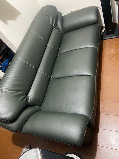 本革　3人掛けソファ
