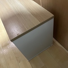 テレビ台の画像