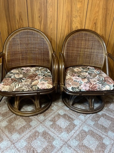 ラタン 籐 360°回転　アームチェア 座椅子 クッション