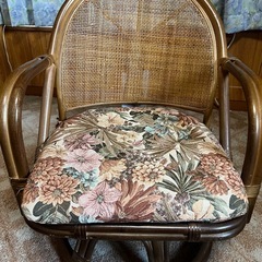 ラタン 籐 360°回転　アームチェア 座椅子 クッションの画像