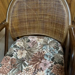 ラタン 籐 360°回転　アームチェア 座椅子 クッションの画像