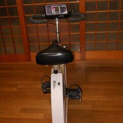 エアロバイク　ＣＯＭＢＩ　EZ101の画像