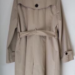 レディース　トレンチコート（未使用）の画像