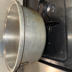 持ち手付き鍋の画像