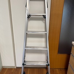 四脚アジャスト式はしご兼用脚立 KSー180Ａ の画像