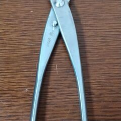 ステンレス製 丸刃又枝切り剪定鋏 シルバー 約21cmの画像