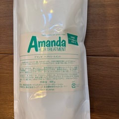 【新品未使用】アマンダ　シャンプー、ヘアトリートメント詰め替えセットの画像