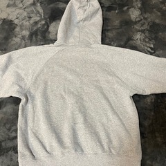 パーカーの画像