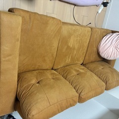 ソファーの画像