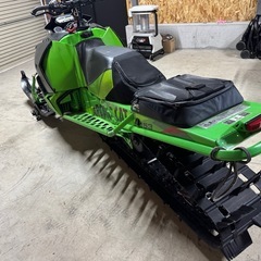 スノーモービル　2016 CAT 600 153 3インチ　の画像