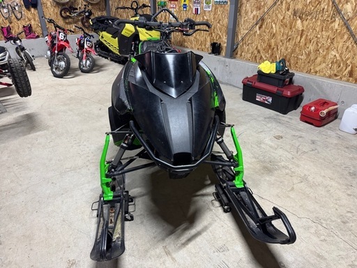 値下げ‼️　スノーモービル　2016 CAT 600 153 3インチ