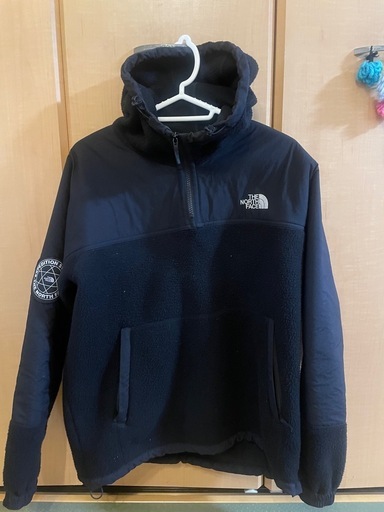 ノースフェイス　黒