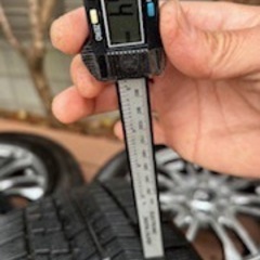 ブリヂストン　スタッドレスタイヤ　ブリザックVRXの画像