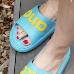 ニコアンド...シャワーサンダル
の画像