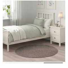 IKEA 円形ラグの画像