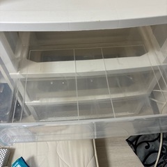 3段ボックスの画像