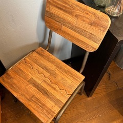 古材　椅子の画像