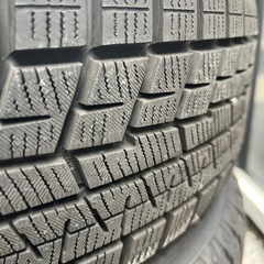 バリ溝175/65R15 スタッドレス　４本　の画像