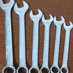 コンビネーションスパナセット（10-17）の画像