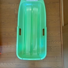 大きなソリ　スキーの画像