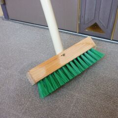 美品 / デッキブラシの画像