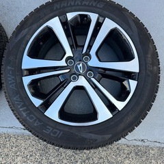 ライズ・ロッキー純正アルミスタッドレスの画像