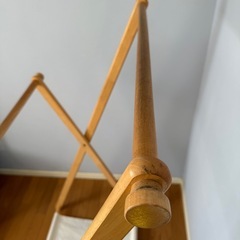 木製ハンガーラックの画像