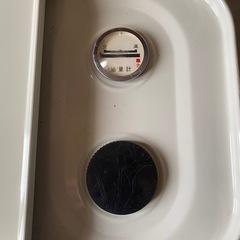 DAIKEN 室内用の小型灯油タンク　80リットルか90リットル？の画像