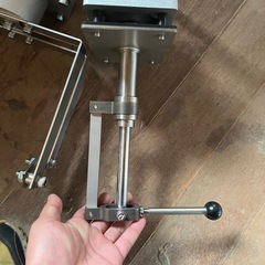 船舶用サーチライトベース国産の画像